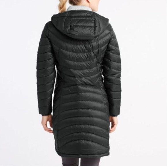 L. L. Bean Women's Ultralight 850 Down Hooded Coat - Picture 9 of 14